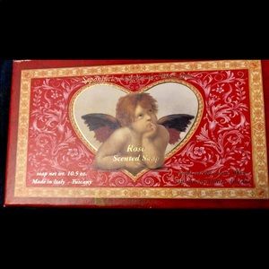 Rose Scented Saponifico Fiorentino Soap 10.5 oz